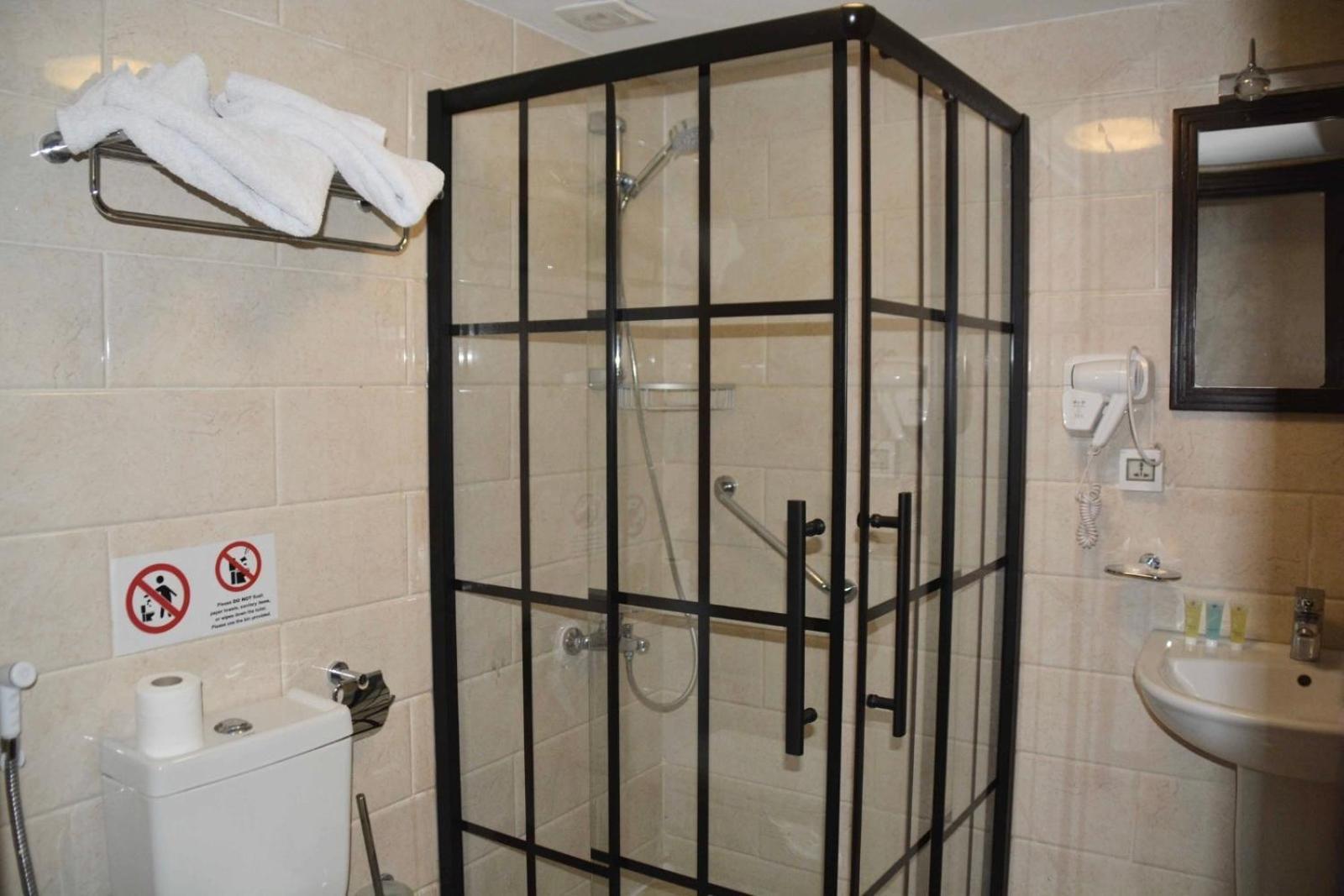 Olive Hotel アンマン エクステリア 写真